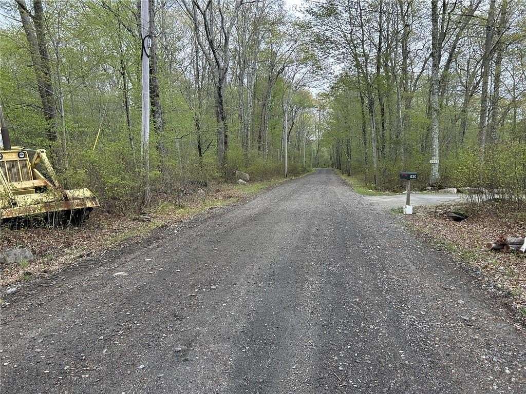 47 Acres of Recreational & Residential Land for Sale in Foster, Rhode Island