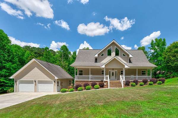 1.55 Acres of Land with Home for Sale in Cohutta, Georgia