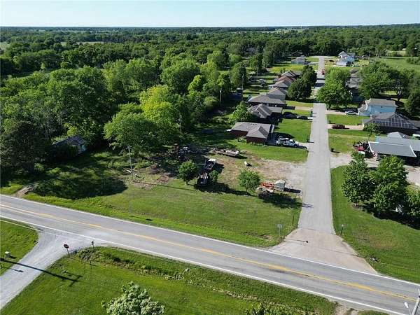 0.38 Acres of Residential Land for Sale in Gentry, Arkansas