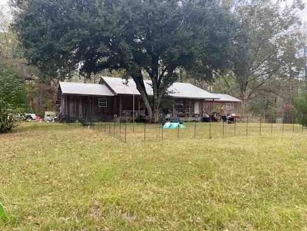 2 Acres of Land with Home for Auction in Utica, Mississippi