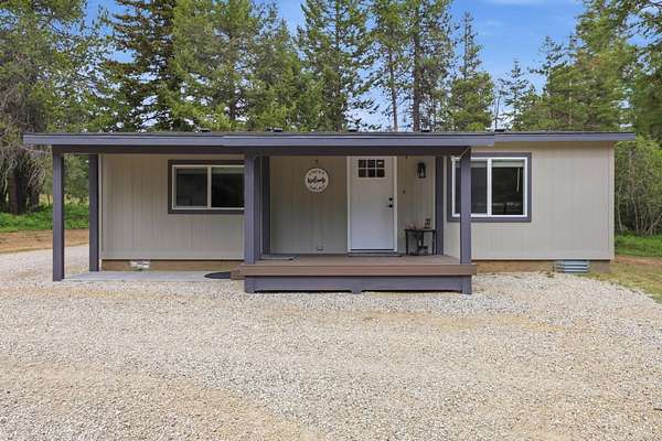 5 Acres of Land with Home for Sale in Clayton, Washington