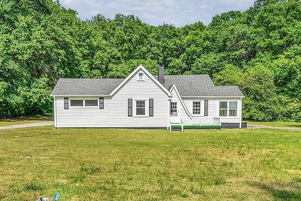 1.62 Acres of Land with Home for Sale in Chesnee, South Carolina