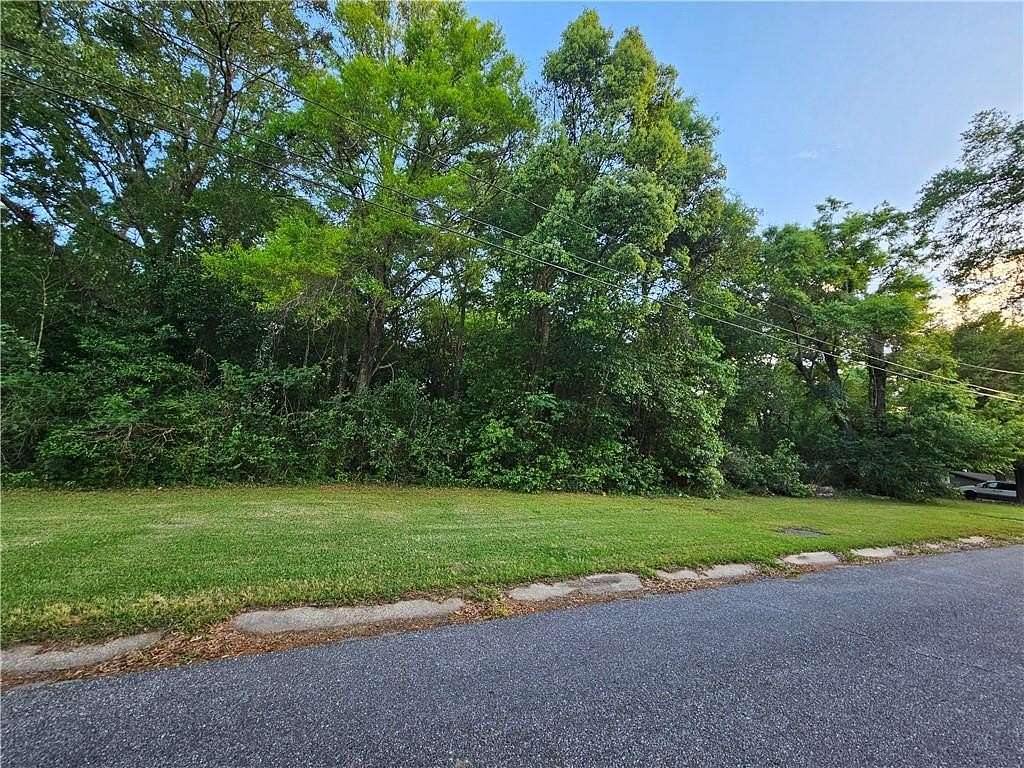 0.33 Acres of Residential Land for Auction in Mobile, Alabama