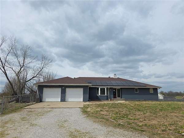 1.89 Acres of Land with Home for Sale in Nevada, Missouri
