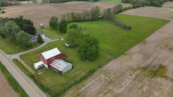 7 Acres of Land with Home for Sale in Hudson, Indiana