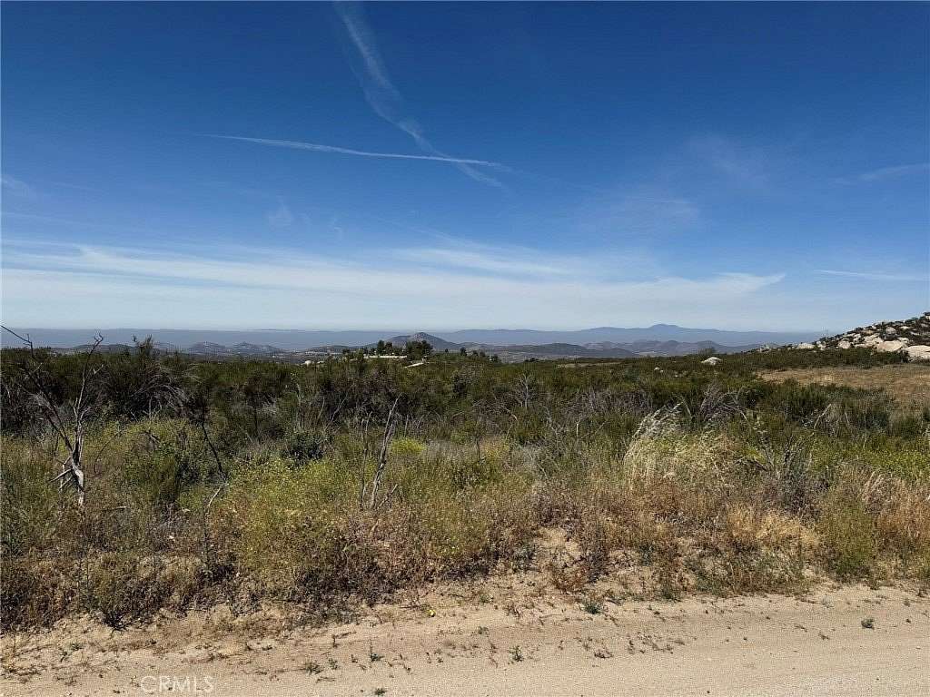 14.9 Acres of Land for Sale in Sage, California