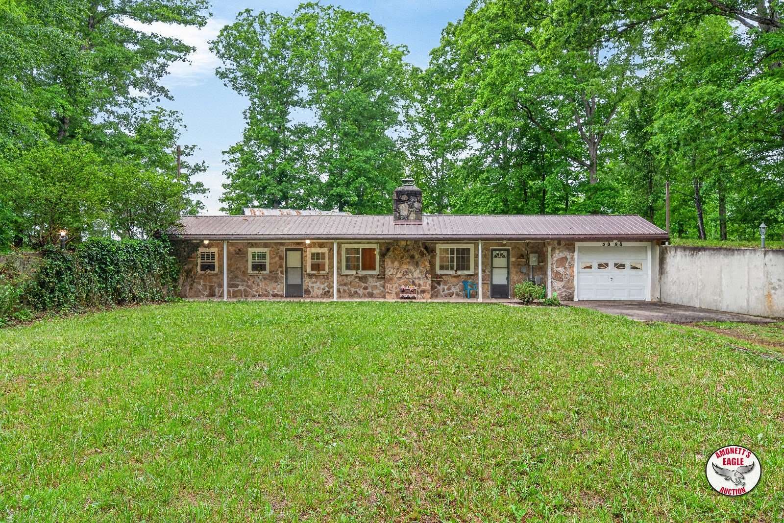 3 Acres of Land with Home for Auction in Baxter, Tennessee