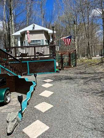 0.14 Acres of Residential Land for Sale in Gouldsboro, Pennsylvania