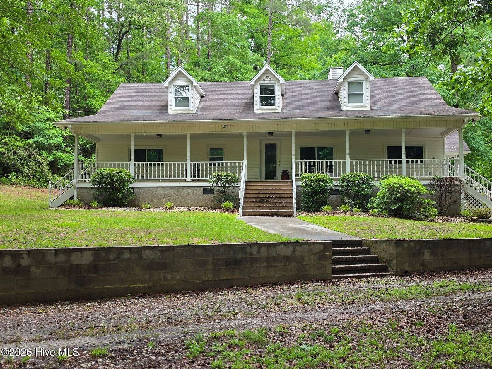 8 Acres of Land with Home for Sale in Monetta, South Carolina