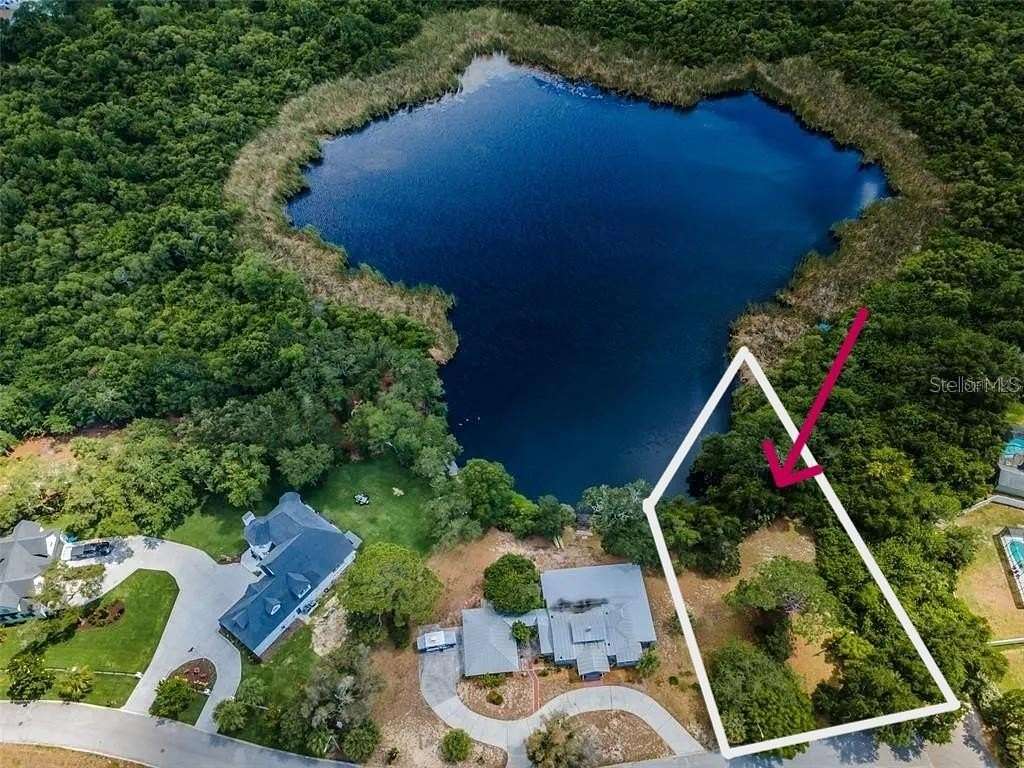 0.32 Acres of Residential Land for Sale in Tarpon Springs, Florida