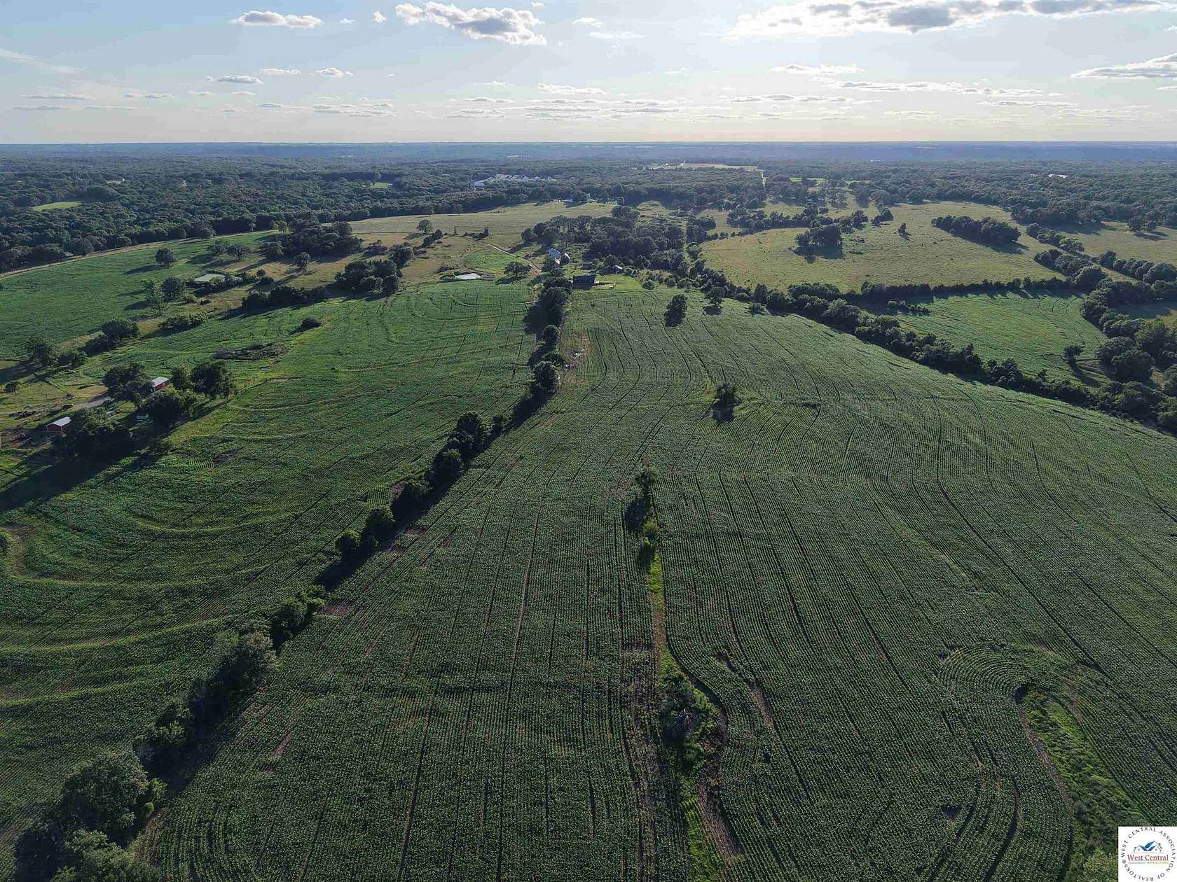 130 Acres of Land for Sale in Stover, Missouri