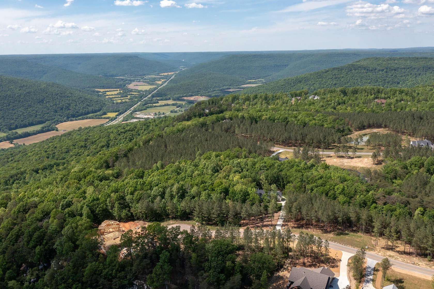0.89 Acres of Residential Land for Sale in Jasper, Tennessee