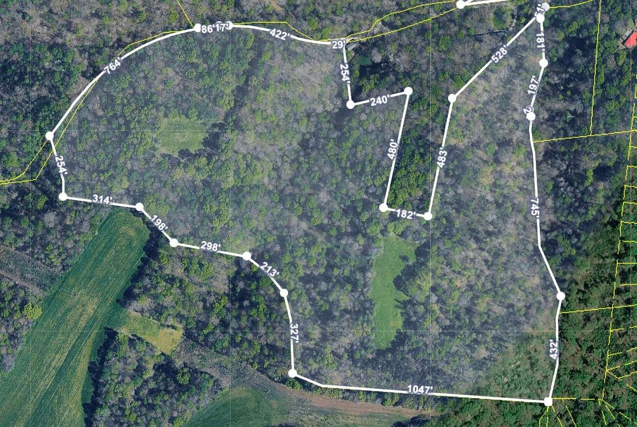 51.5 Acres of Land for Sale in Charlotte, Tennessee
