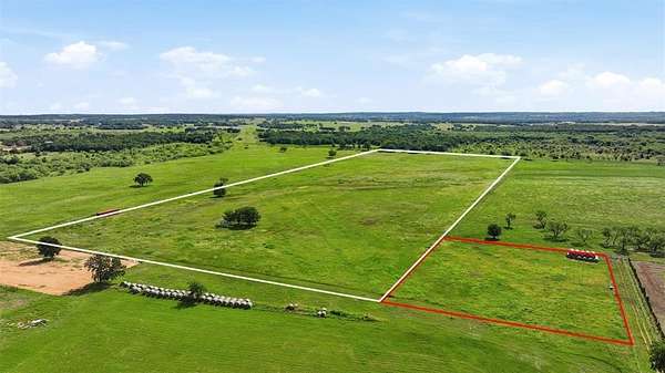 25.7 Acres of Agricultural & Residential Land for Sale in Millsap, Texas