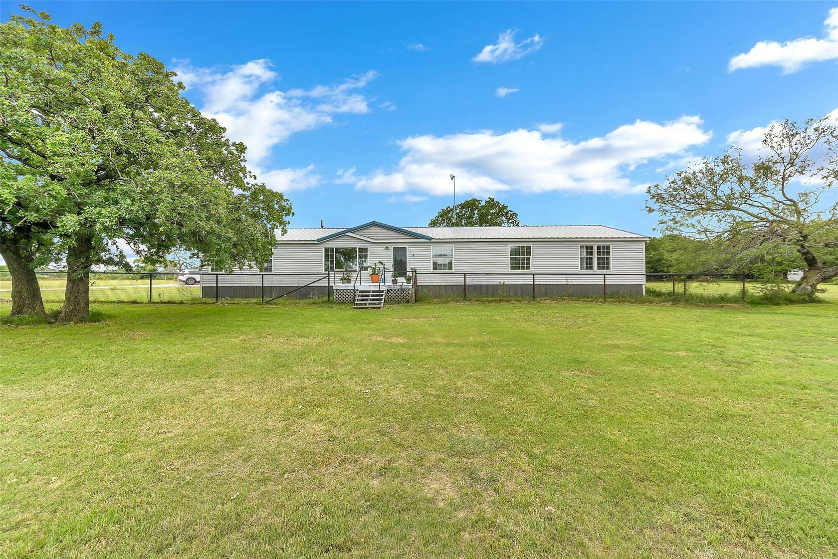 5.25 Acres of Land with Home for Sale in Paradise, Texas