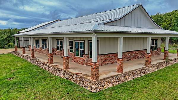 40 Acres of Land with Home for Sale in Nocona, Texas