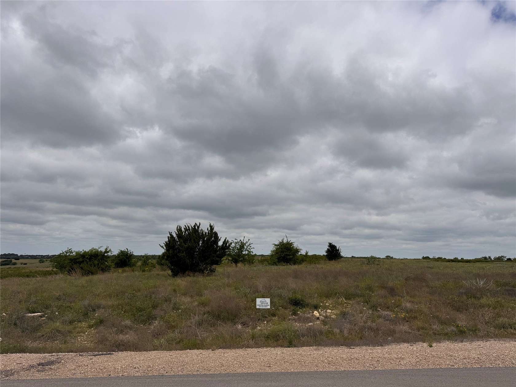1.82 Acres of Residential Land for Sale in Cresson, Texas