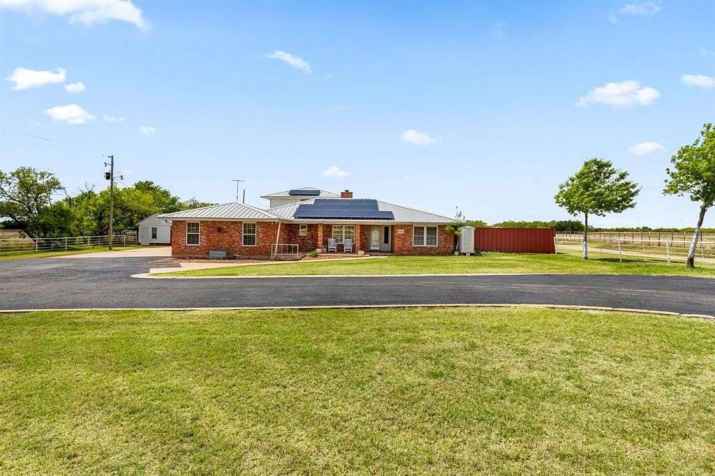 72.3 Acres of Agricultural Land with Home for Sale in Pleasant Valley, Texas
