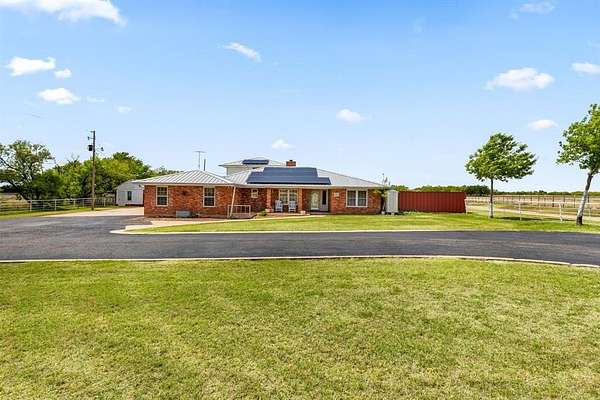 72.3 Acres of Agricultural Land with Home for Sale in Pleasant Valley, Texas