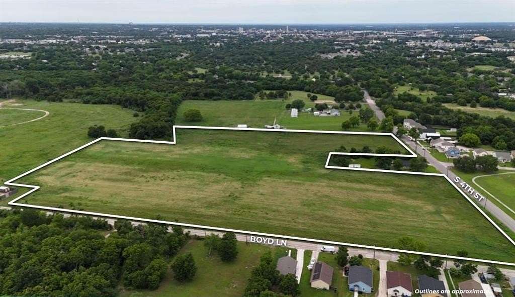 15.5 Acres of Land for Sale in Waco, Texas