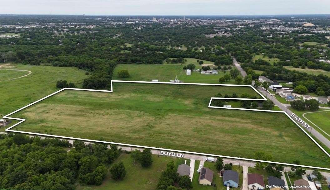 15.5 Acres of Land for Sale in Waco, Texas