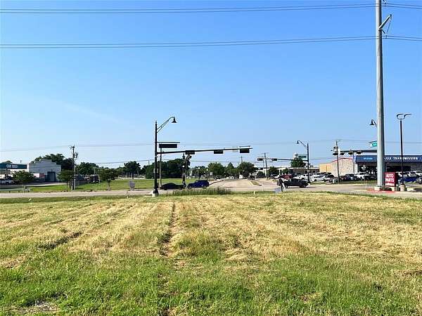10.3 Acres of Mixed-Use Land for Sale in Rowlett, Texas