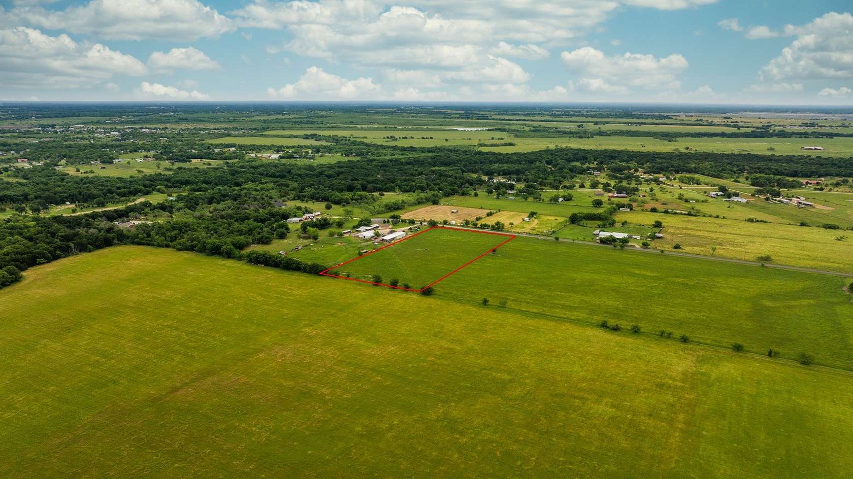 5 Acres of Residential Land for Sale in Kaufman, Texas
