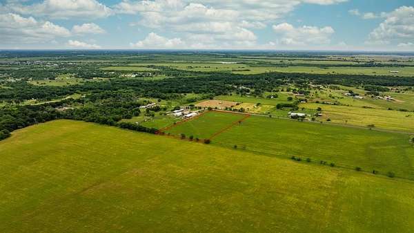 5 Acres of Residential Land for Sale in Kaufman, Texas