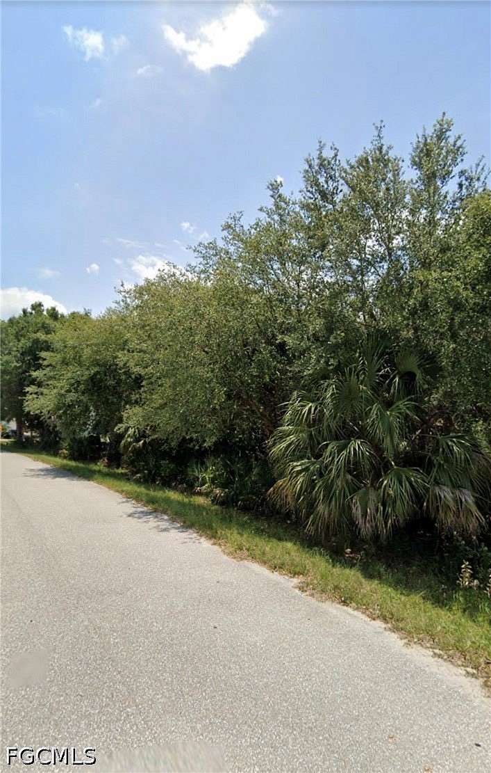 0.67 Acres of Residential Land for Sale in Moore Haven, Florida