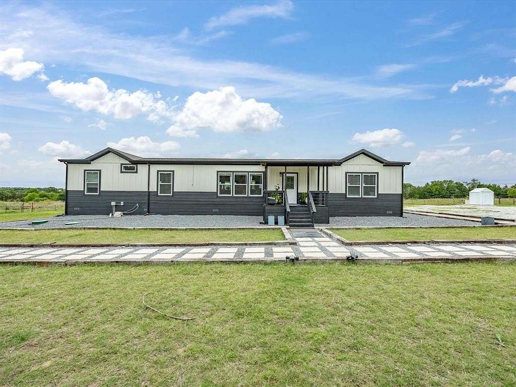 26.6 Acres of Recreational Land with Home for Sale in Bowie, Texas