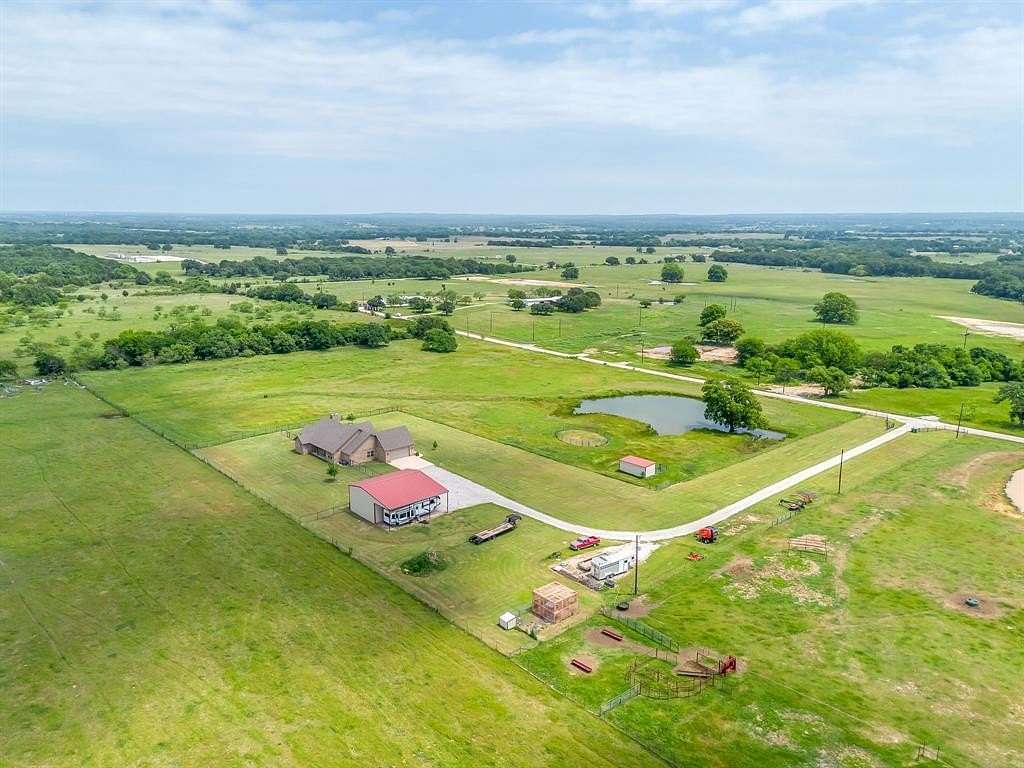 20.4 Acres of Land with Home for Sale in Chico, Texas