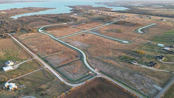 2 Acres of Residential Land for Sale in Sanger, Texas