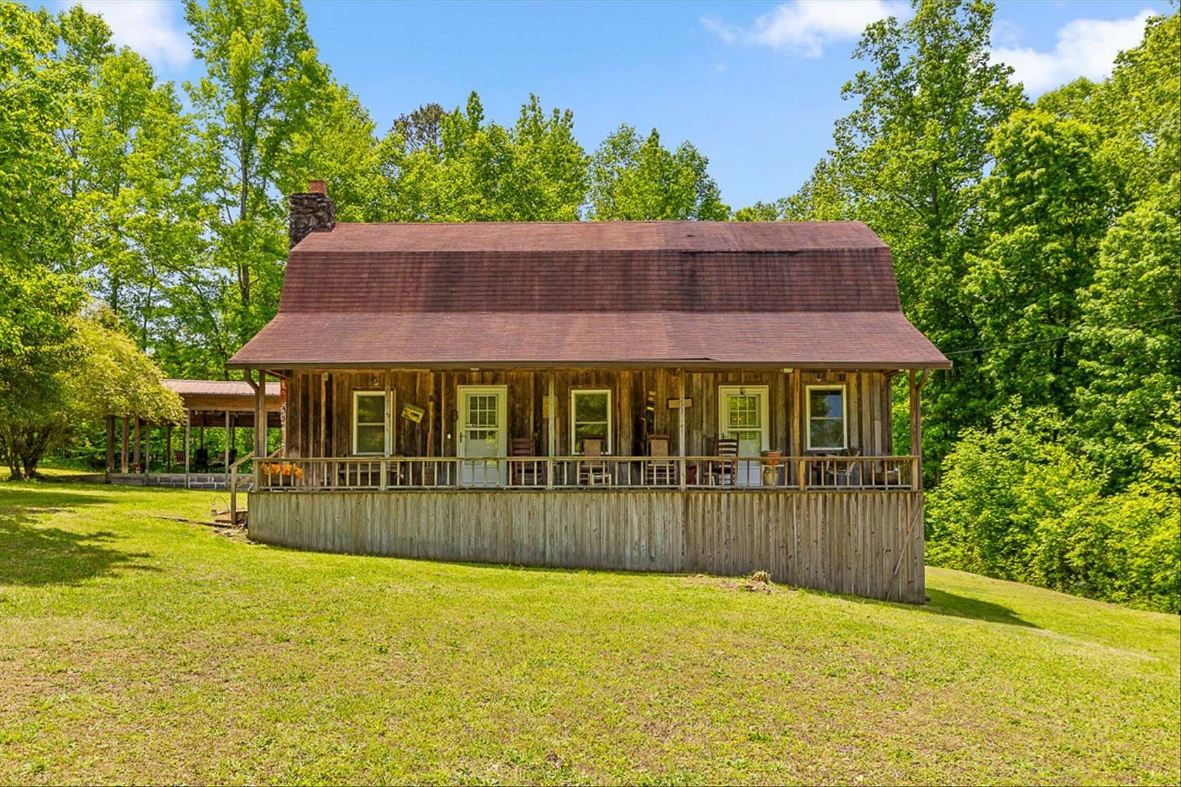 23.2 Acres of Recreational Land with Home for Sale in Pisgah, Alabama