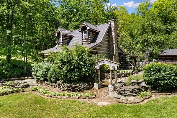 4 Acres of Land with Home for Sale in Manchester, Ohio