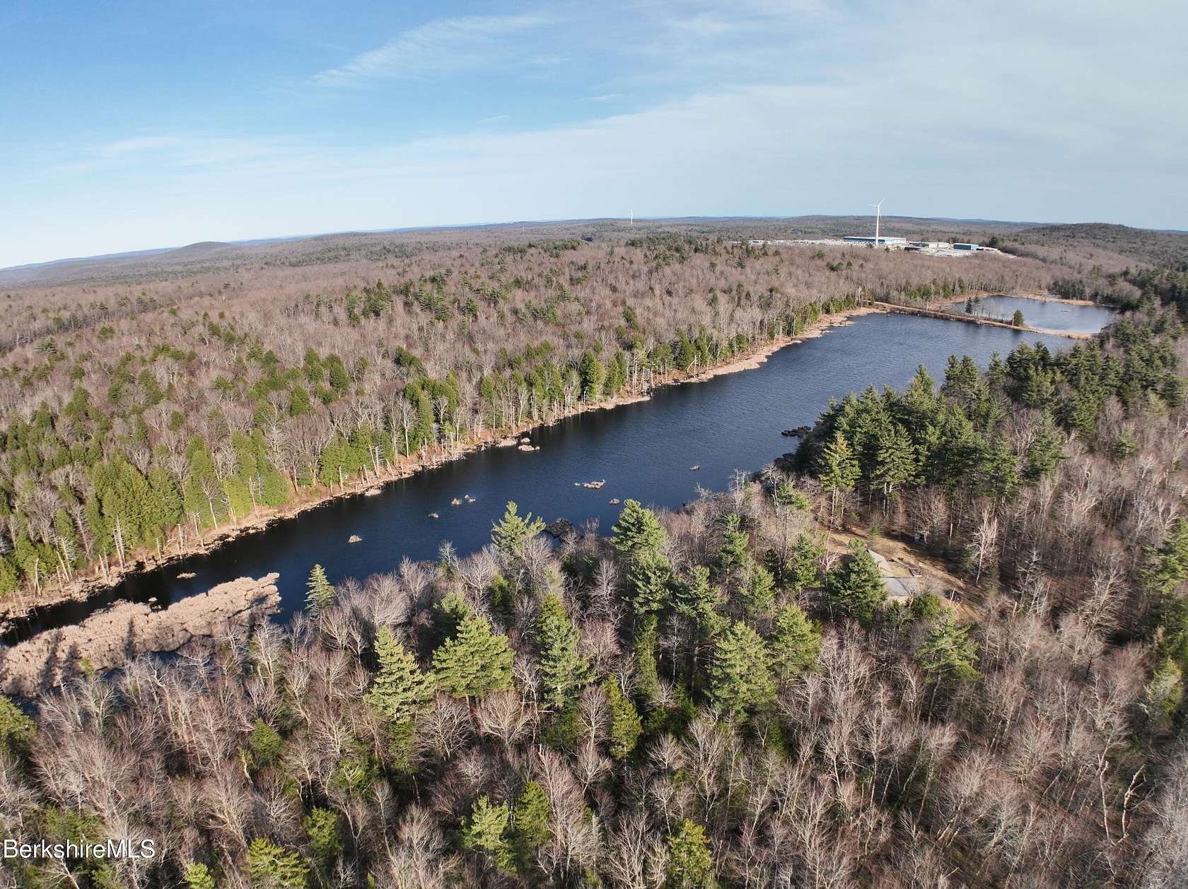 4.78 Acres of Residential Land for Sale in Becket, Massachusetts