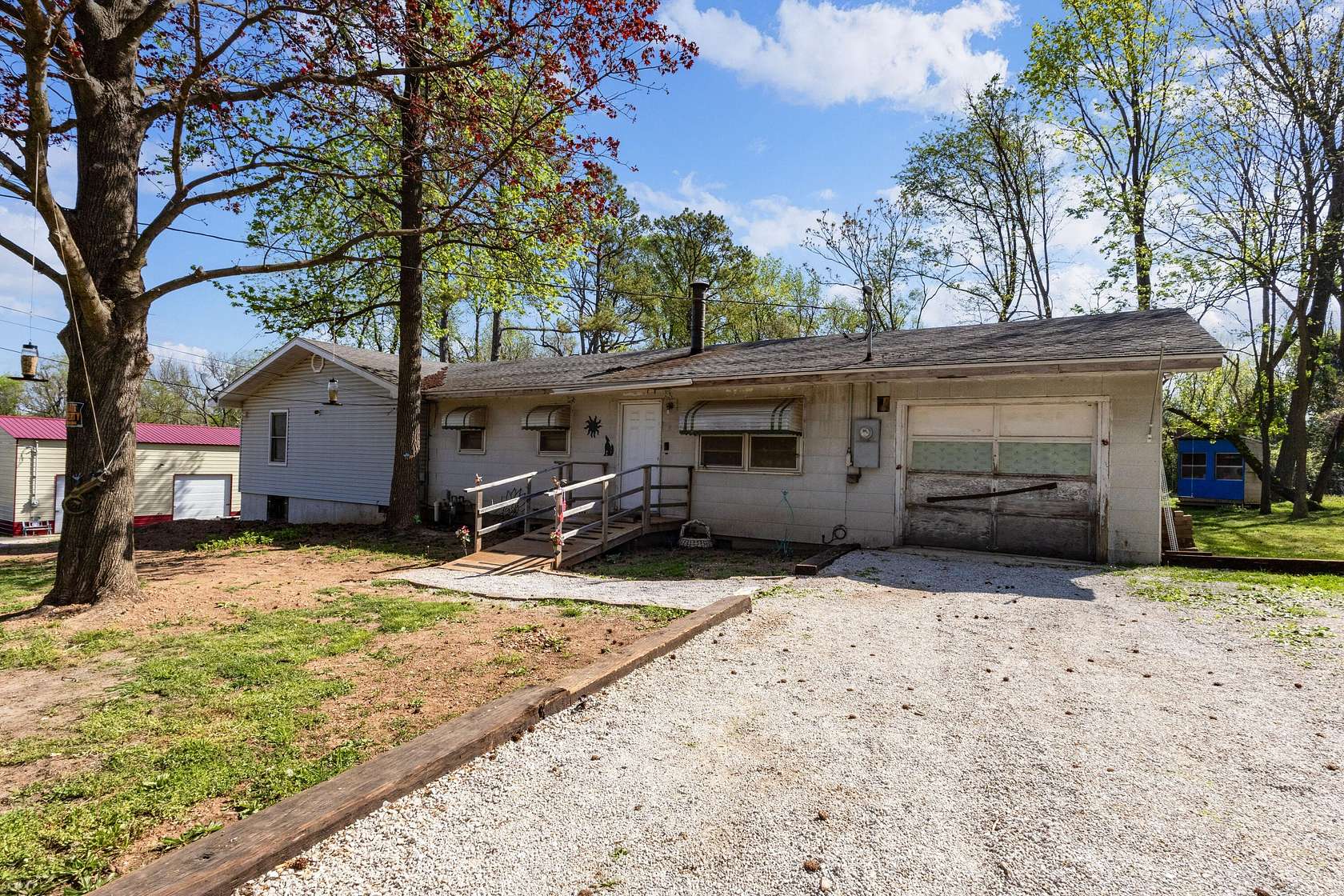 2.85 Acres of Improved Mixed-Use Land for Sale in Springfield, Missouri
