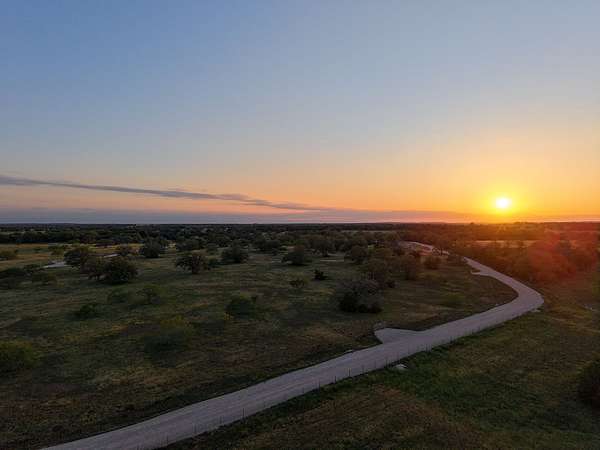2 Acres of Residential Land for Sale in Waelder, Texas
