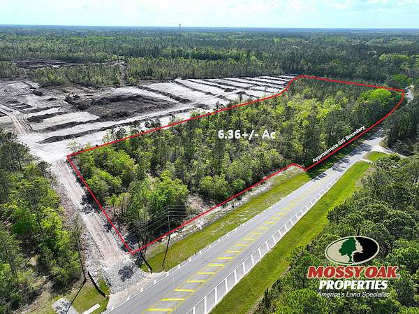 6.36 Acres of Commercial Land for Sale in Kingsland, Georgia