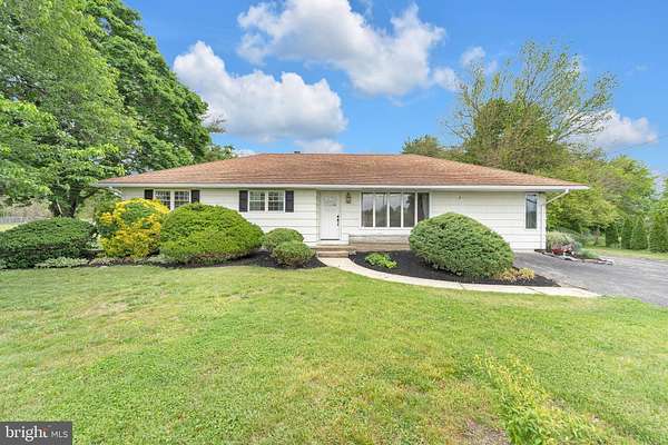 1.72 Acres of Land with Home for Sale in Buena, New Jersey