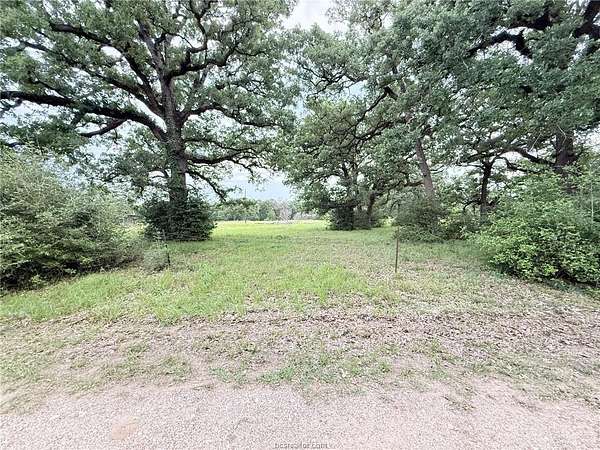 3 Acres of Residential Land for Sale in Bryan, Texas