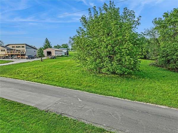 0.49 Acres of Residential Land for Sale in Gallatin, Missouri