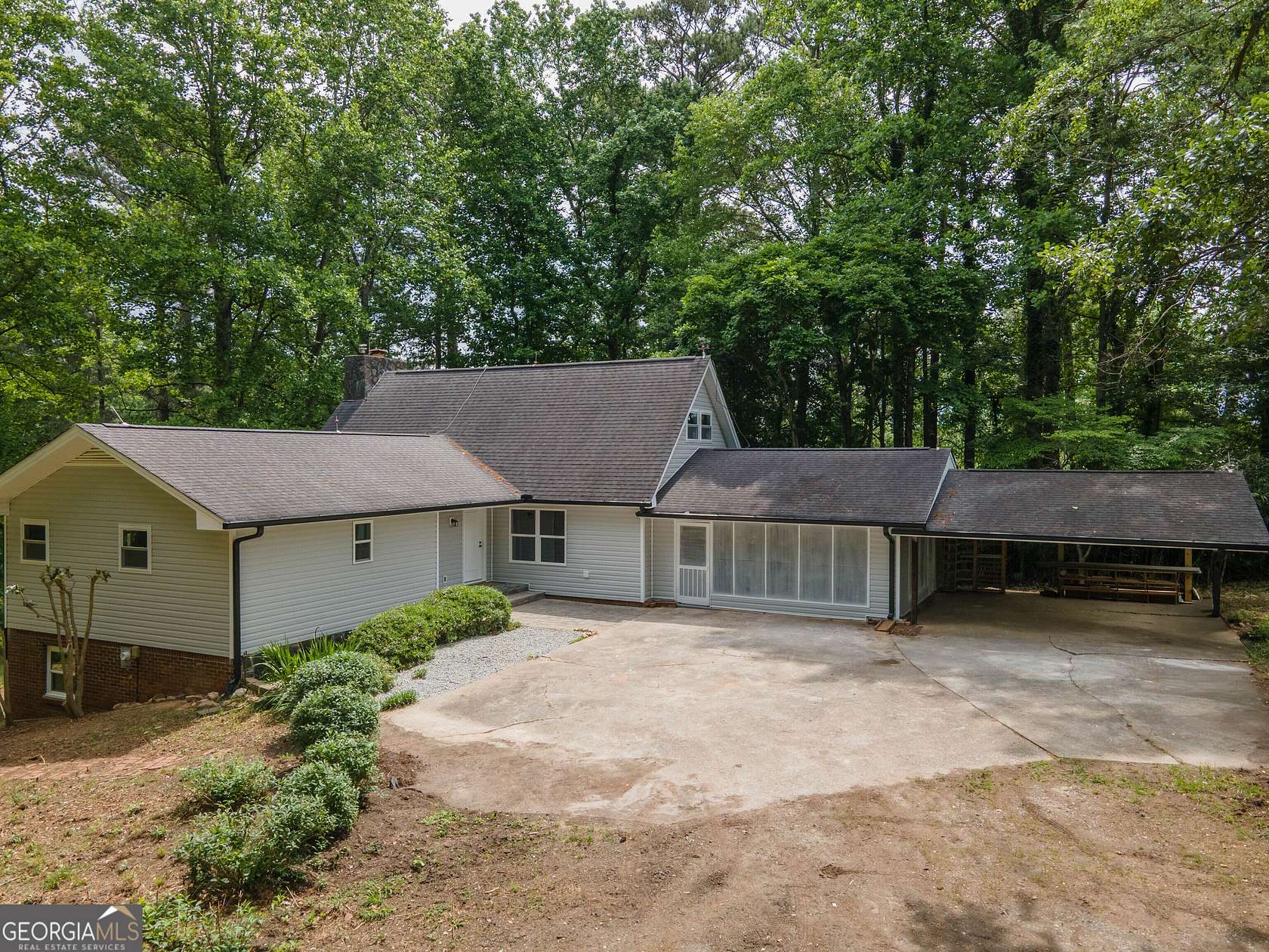8.4 Acres of Land with Home for Sale in Fayetteville, Georgia