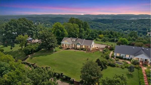7 Acres of Land with Home for Sale in Chattanooga, Tennessee