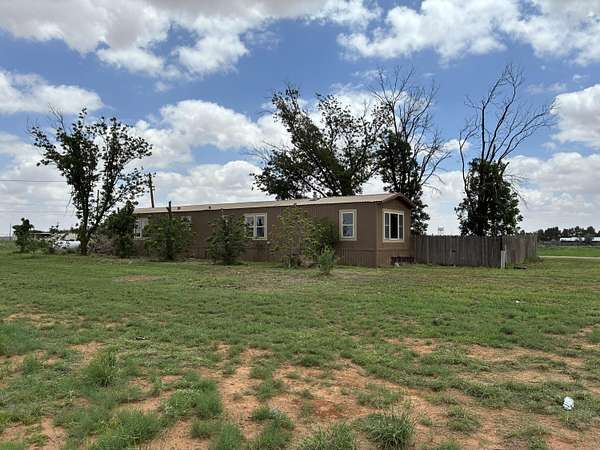 3.12 Acres of Land with Home for Sale in Brownfield, Texas