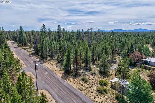 0.94 Acres of Residential Land for Sale in La Pine, Oregon
