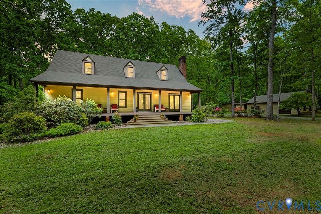 12.8 Acres of Land with Home for Sale in Powhatan, Virginia