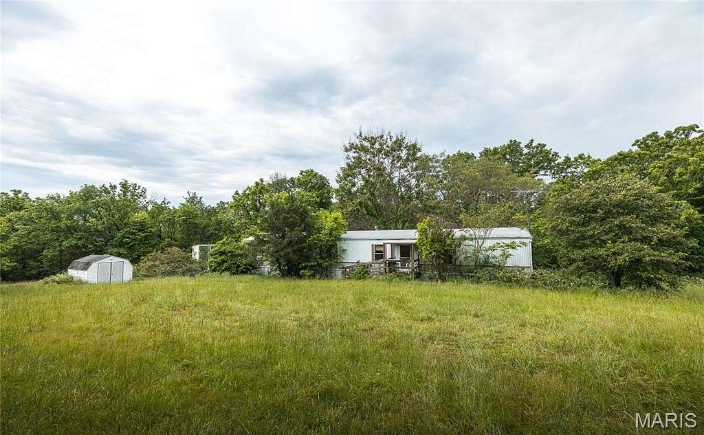 6 Acres of Land with Home for Sale in Vienna, Missouri