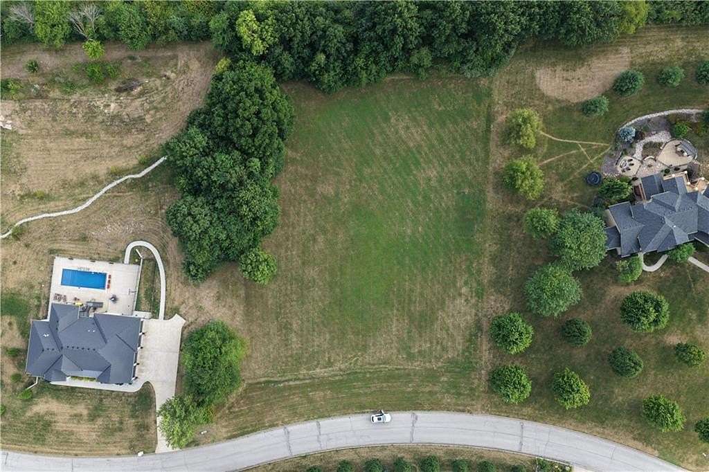 1.7 Acres of Residential Land for Sale in Kearney, Missouri