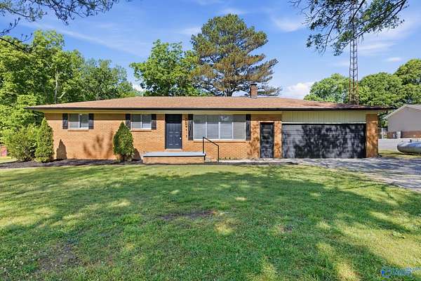 1.5 Acres of Land with Home for Sale in Trinity, Alabama