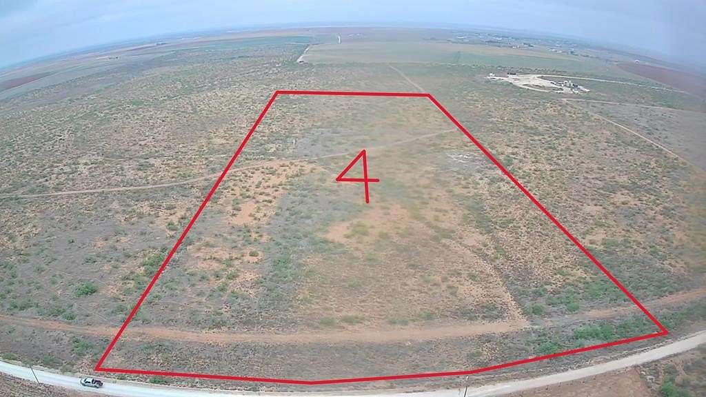 21.8 Acres of Land for Sale in Seminole, Texas
